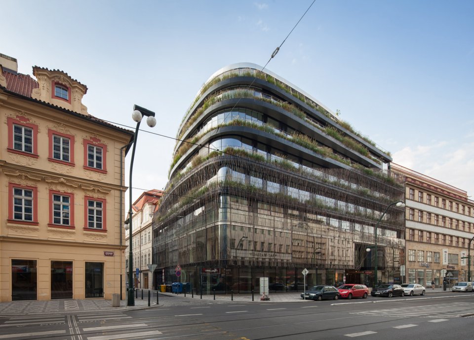 PALÁC NÁRODNÍ - DRN