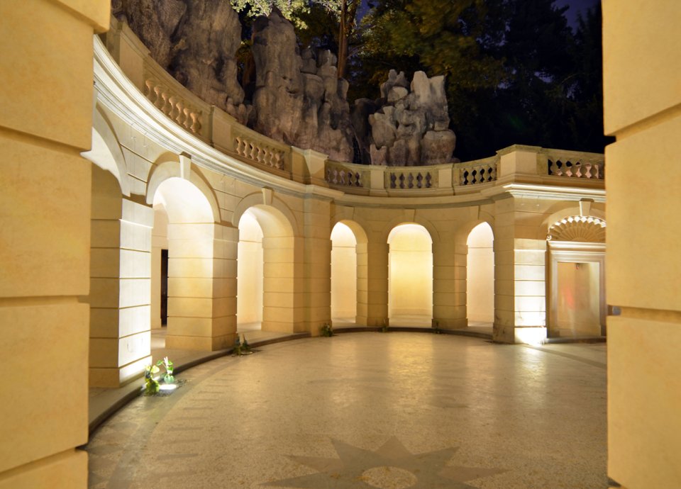 GROTTA HAVLÍČKOVY SADY